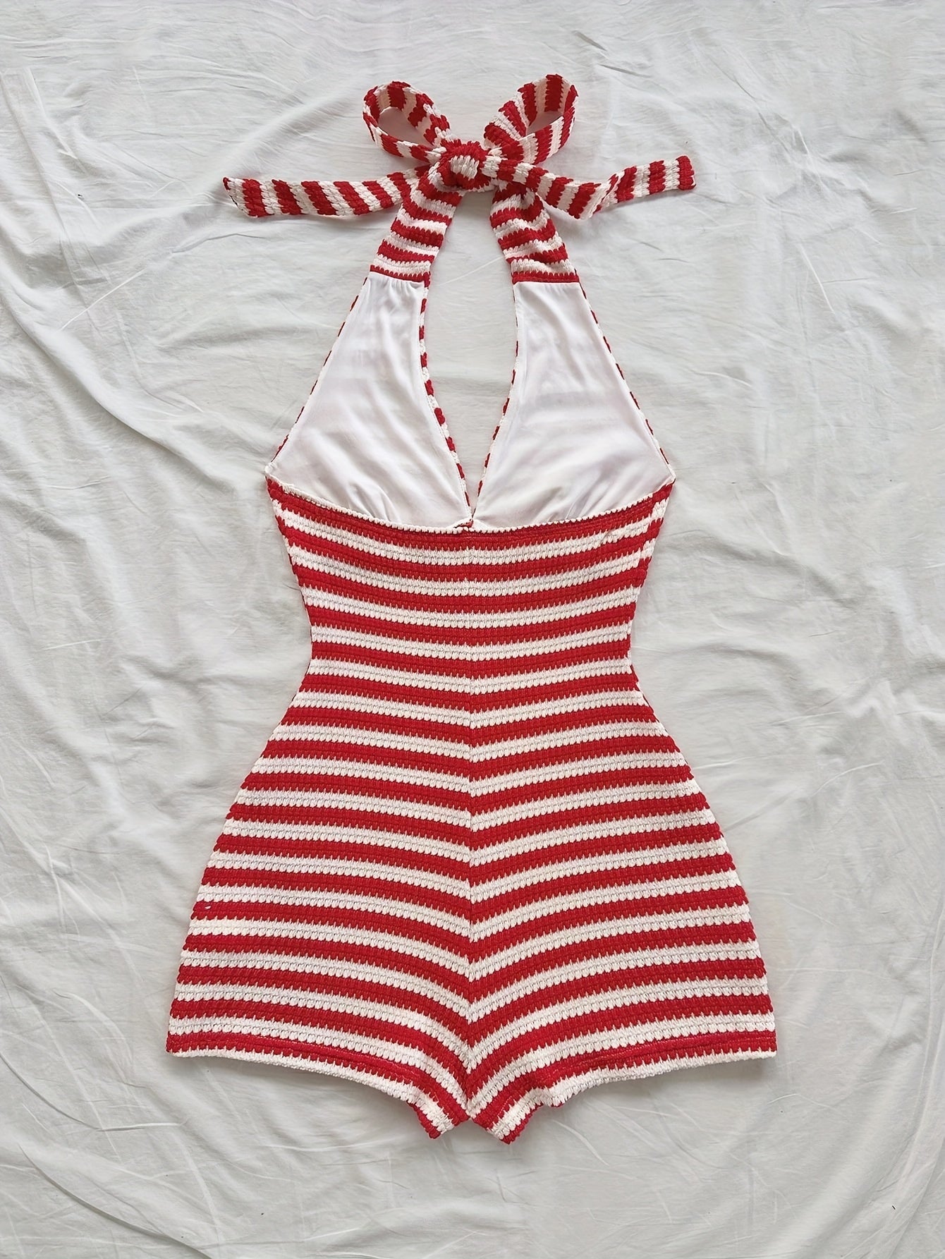 Damen Retro-Overall im Streifen-Look mit Neckholder – Sommerlicher Einteiler für Freizeit & Urlaub