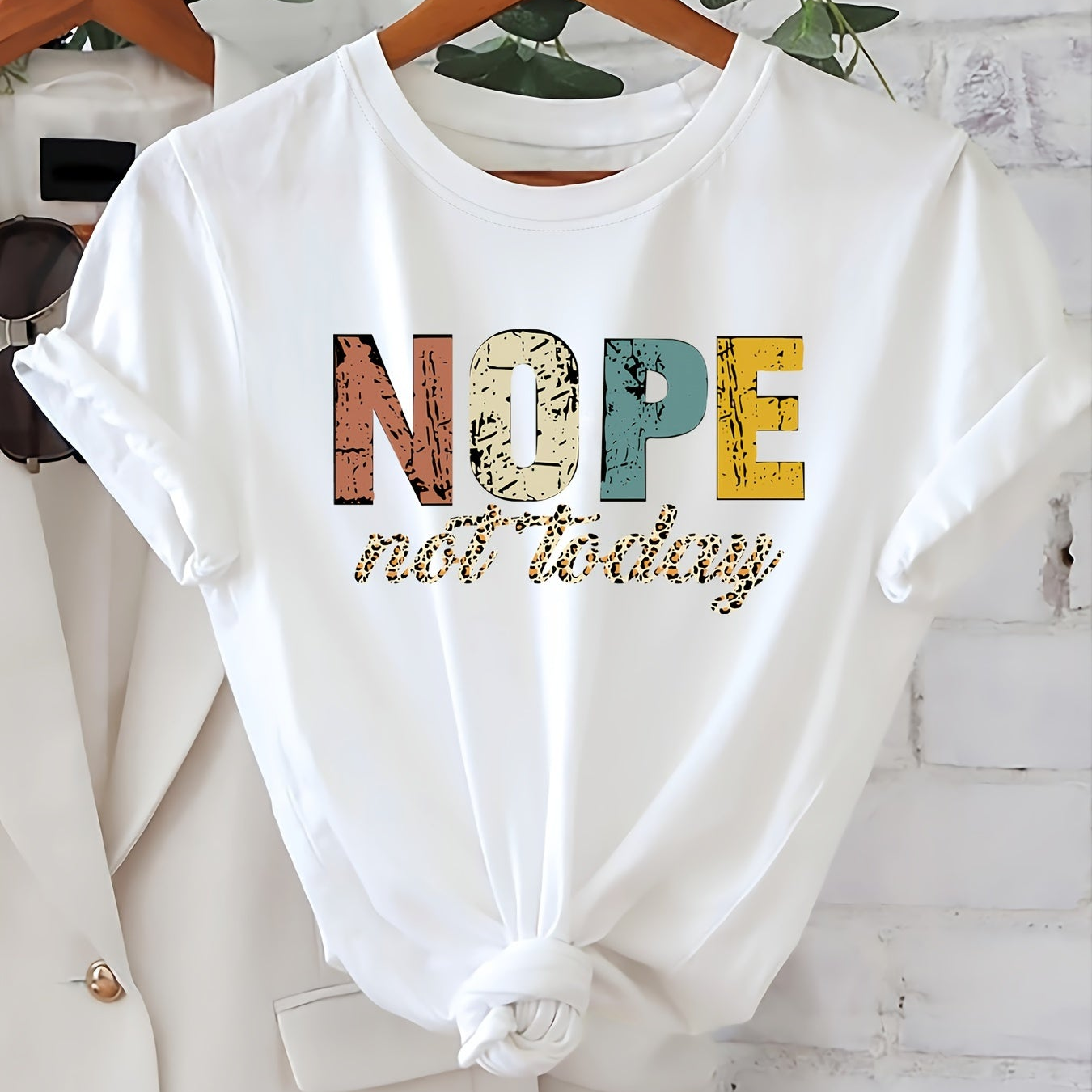 Damen Statement T-Shirt mit Spruch ‚NOPE not today‘ – Lässiges Freizeitshirt, Trendiges Motiv, Humorvoller Stil