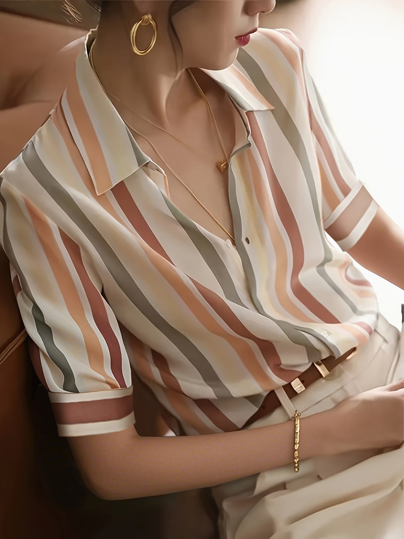 Blusa casual de negocios para mujer con estampado de rayas – Manga corta, estilo elegante para oficina y uso diario