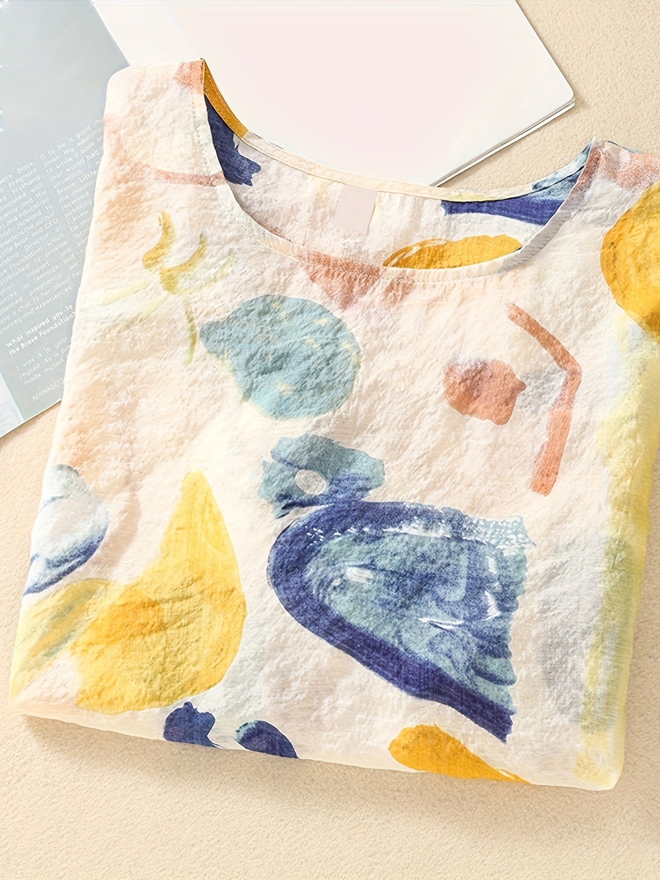 Blusa de mujer con estampado abstracto y corte holgado – Estilo artístico casual para el día a día