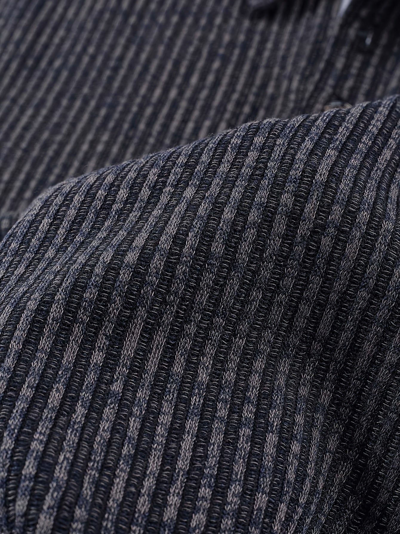 Polo moderne à manches courtes pour homme avec texture – Élégant pour les loisirs et le bureau
