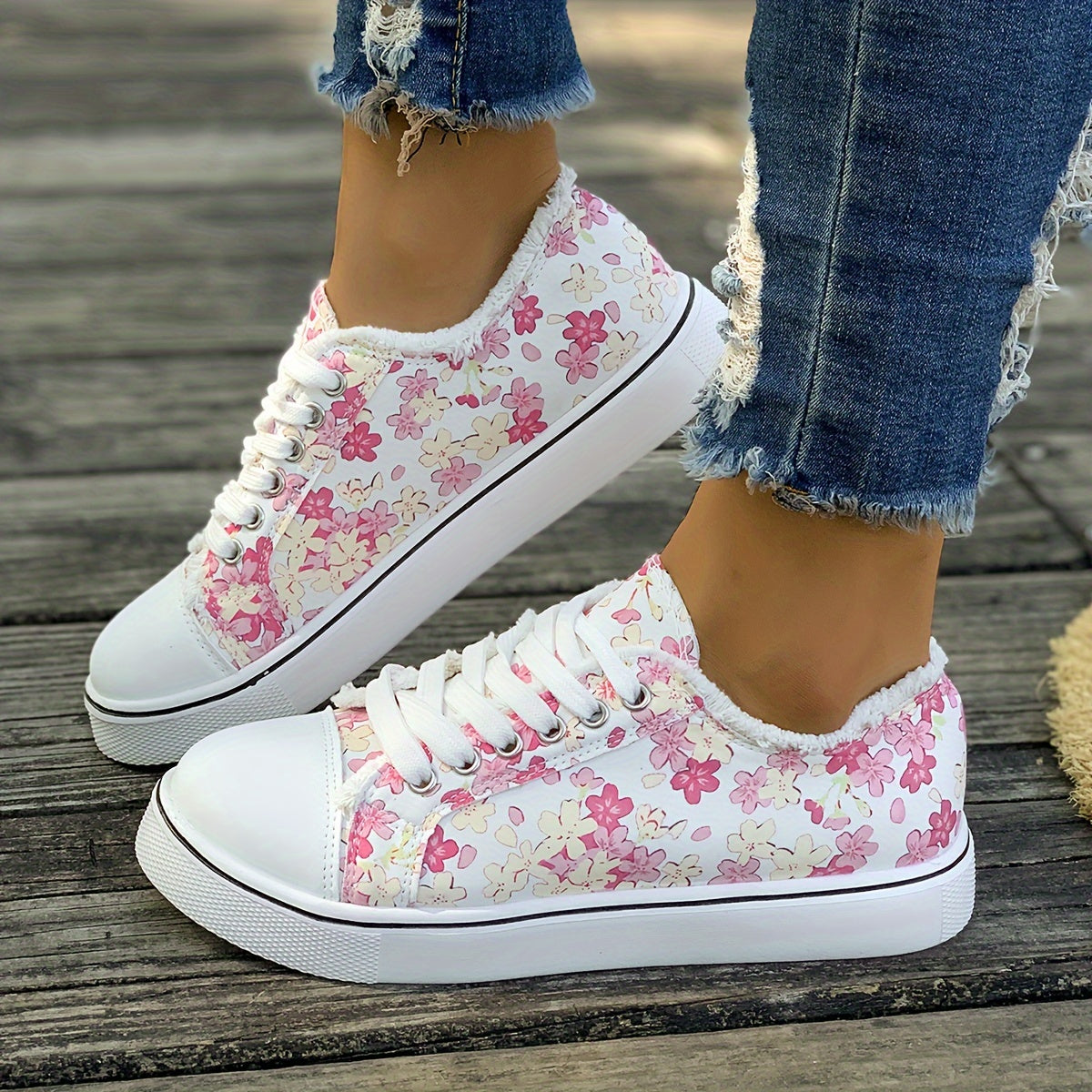 Baskets femme à motif floral pour loisirs et quotidien