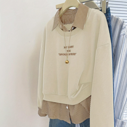 Damen Sweatshirt mit Hemdkragen-Optik & Schriftzug, Zweiteilig Marineblau Gestreift
