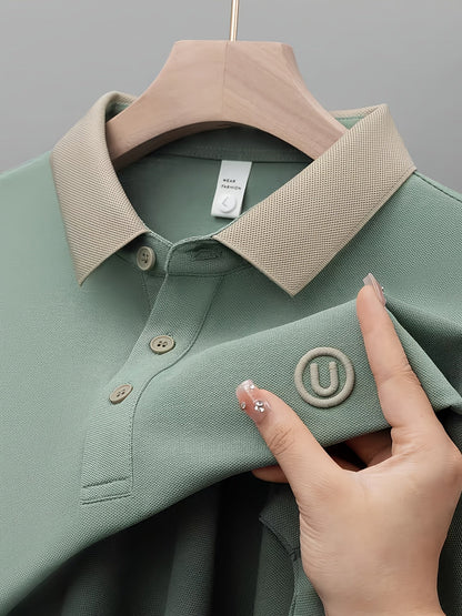 Herre poloshirt med kontrastkrave og broderet logo – stilfuld og afslappet til hverdag og fritid