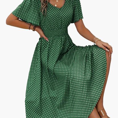 Robe décontractée à pois pour femme avec col en V et manches courtes – Élégante robe longue pour le printemps et l'été