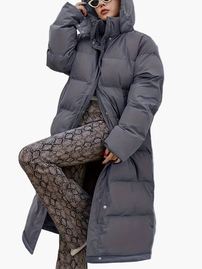 Abrigo acolchado largo de invierno para mujer elegante con capucha – Puff urbano moderno para días fríos
