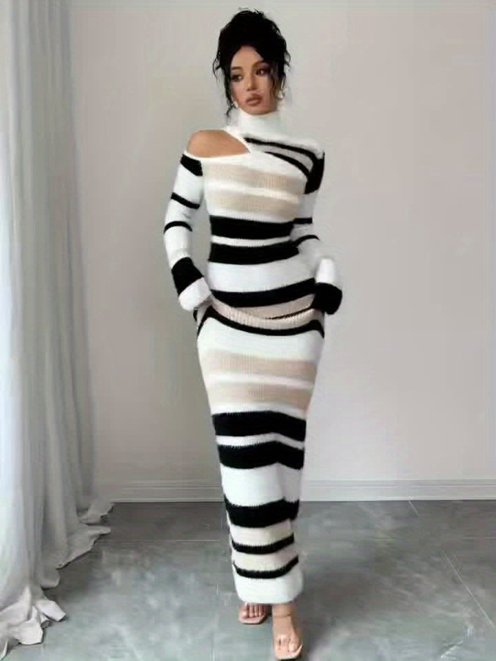 Abito maxi da donna in maglia a righe, a collo alto, con spalle cut-out