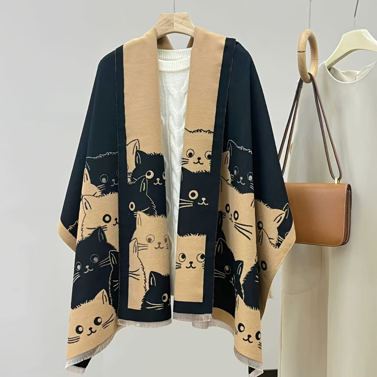 Katzen-Poncho mit Fransen Warmer Wickelschal Damen Cape Braun Gemustert