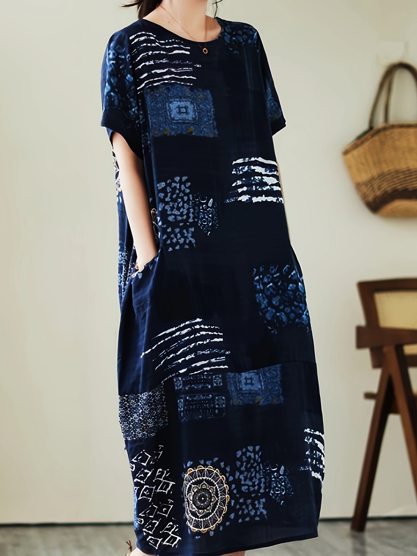 Damska sukienka casual z geometrycznym i botanicznym wzorem, oversize, z krótkim rękawem, swobodna