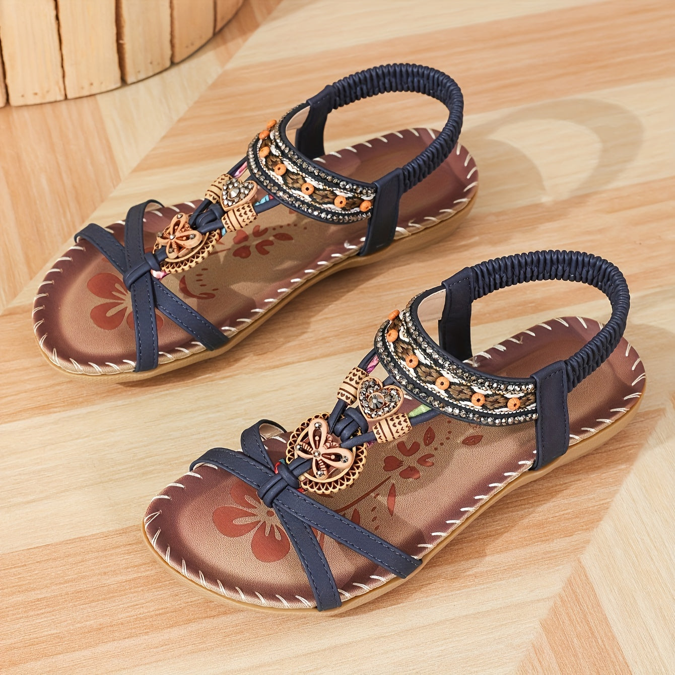 Sandalias bohemias para mujer con decoración étnica de perlas y plantilla cómoda – Tendencia de verano y ocio