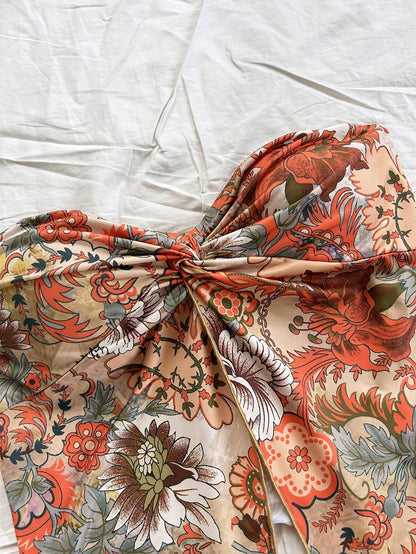 Dam Bandeau Crop Top med blommönster och knut – vintage-stil för sommar och festival