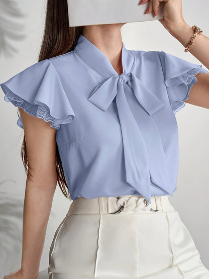 Damska bluzka z rękawami motylkowymi i kołnierzem z kokardą – Elegancki look do biura i na lato