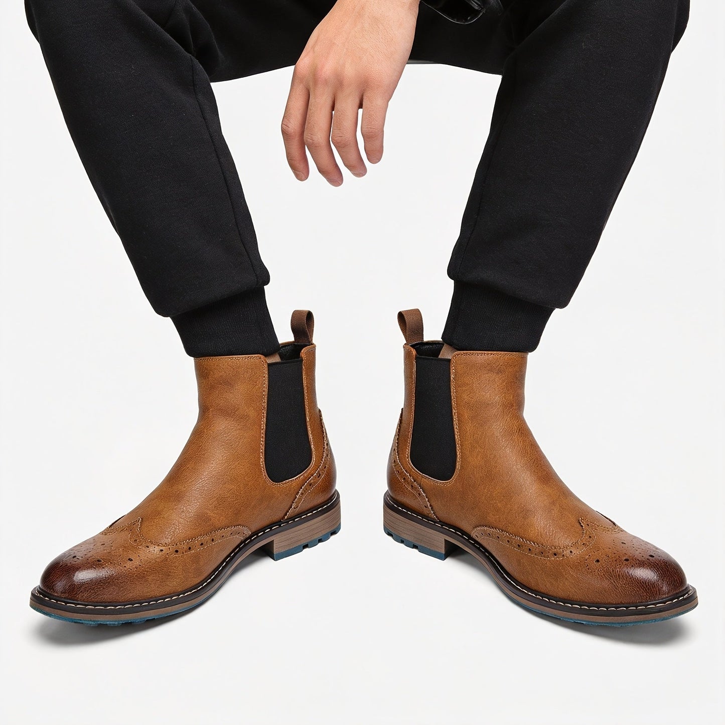 Herren Chelsea Boot mit Brogue-Muster, Elastikeinsatz & Profilsohle