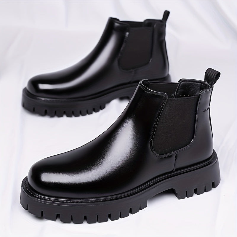 Chelsea-støvler i sort til herrer med profilsål, blanke ankelstøvler og slip-on-støvler
