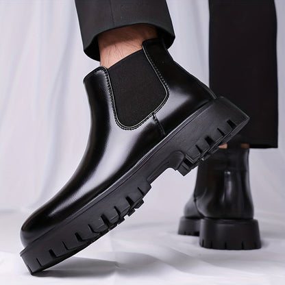 Chelsea-støvler i sort til herrer med profilsål, blanke ankelstøvler og slip-on-støvler