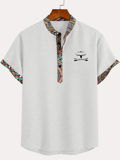Chemise décontractée homme à manches courtes style ethnique avec motif tribal et col en V
