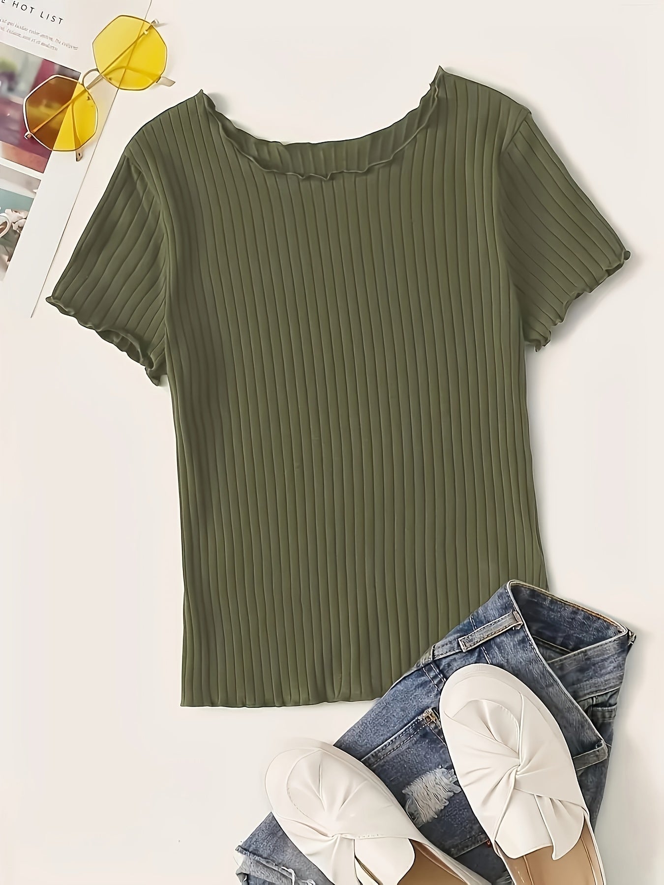 Damen Basic Kurzarm Shirt mit Rippstruktur und Wellensaum – Stilvolles Alltagsoberteil