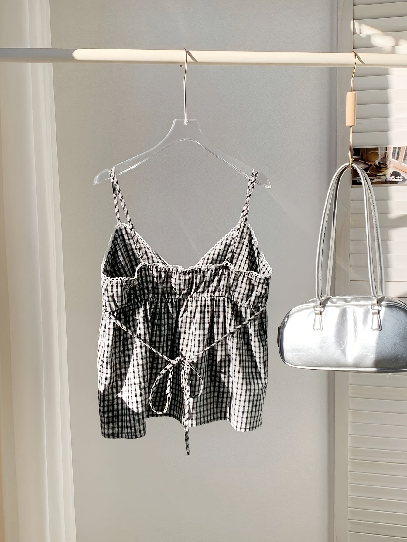 Top de tirantes finos de cuadros para mujer – veraniego, suelto, a la moda para el día a día y las vacaciones