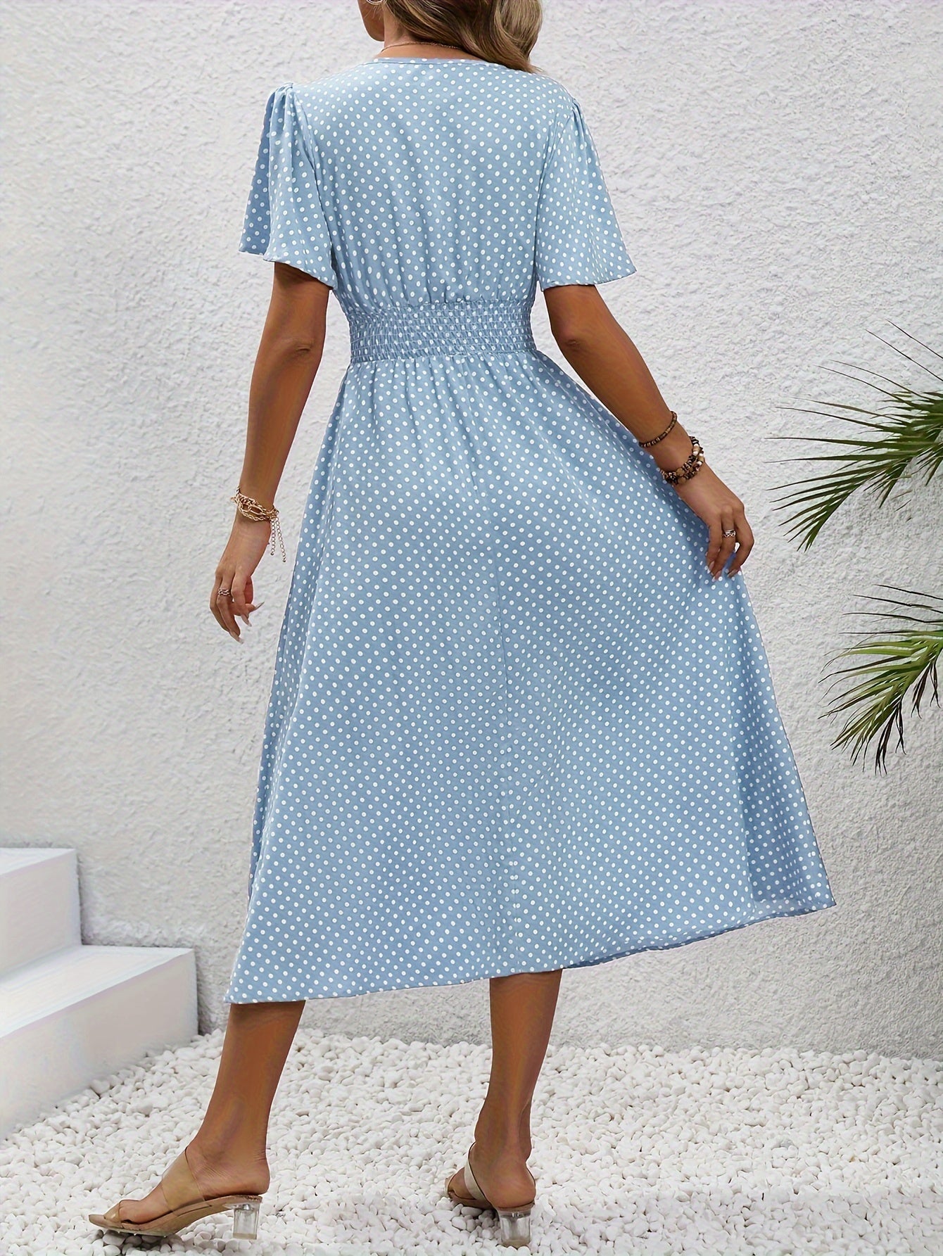 Robe décontractée à pois pour femme avec col en V et manches courtes – Élégante robe longue pour le printemps et l'été