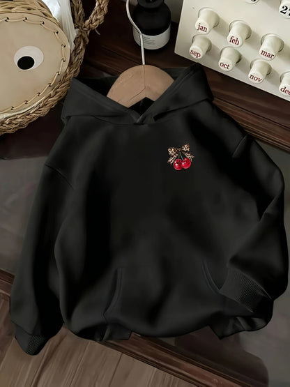 Zwarte dameshoodie met strikprint van kersen en luipaardmotief, casual hoodie met capuchon