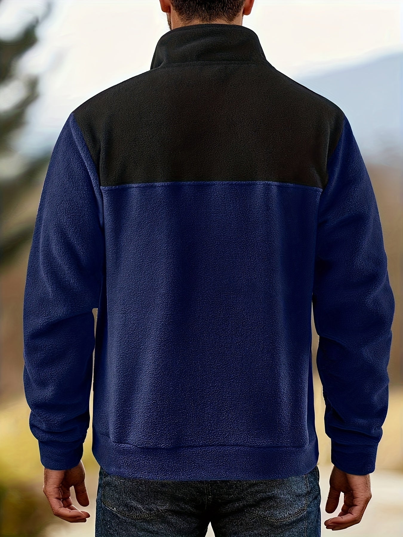 Fleece-pullover til herrer med ståkrave og trykknapper, tofarvet i grøn og sort