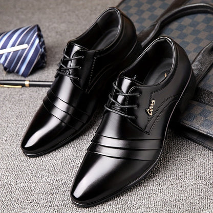Elegante Herren Business-Schnürschuhe – Klassische spitze Form für Büro & besondere Anlässe