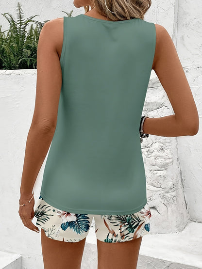 Dame Casual Sommer Sett med ermeløs topp og blomstrete shorts – Perfekt for fritid og ferie