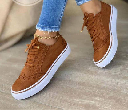 Scarpe casual da donna con dettagli brogue e plateau – Sneakers alla moda per tutti i giorni e streetstyle