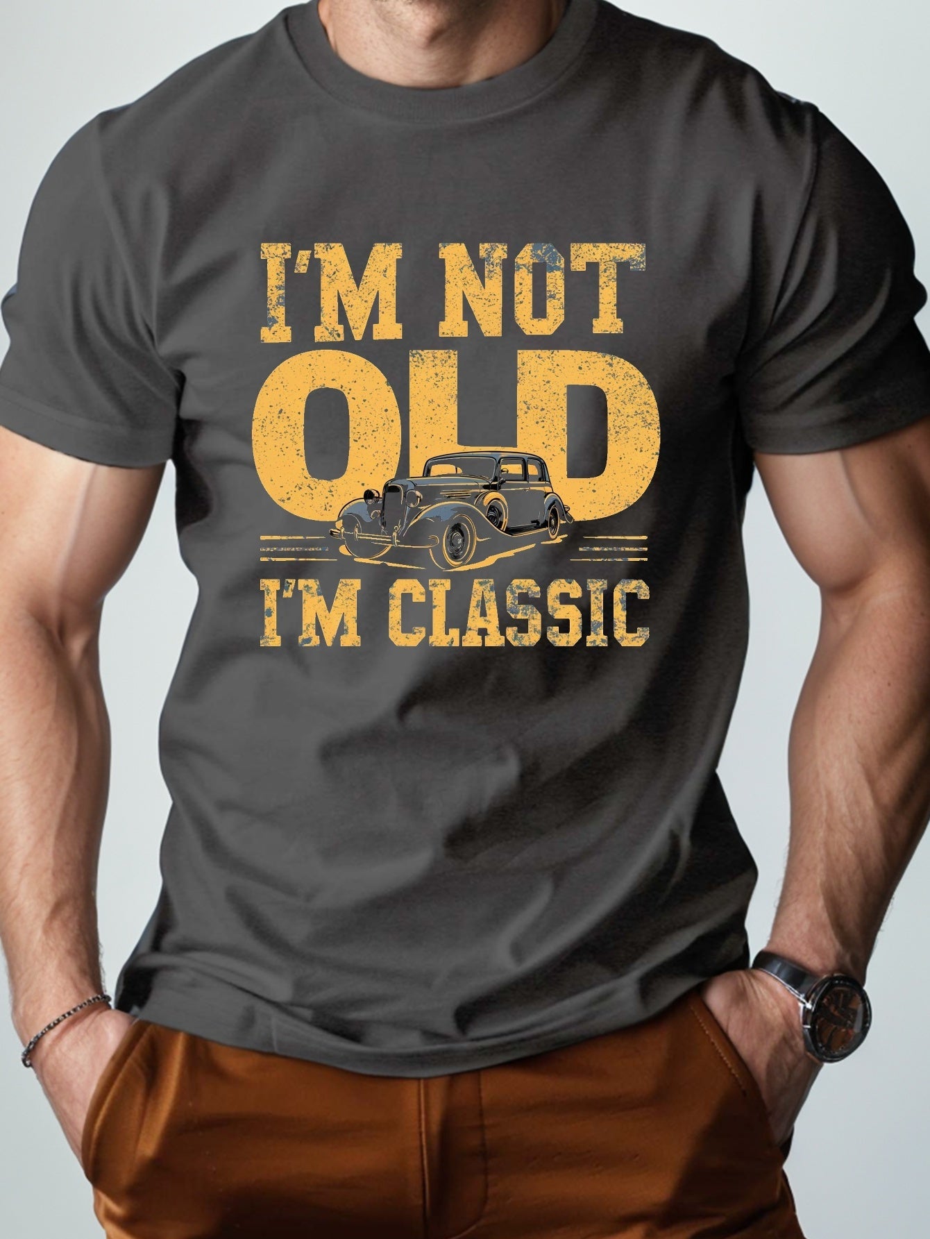 Maglietta Uomo Stile Vintage – Non sono vecchio, sono classico – Regalo divertente per appassionati di auto