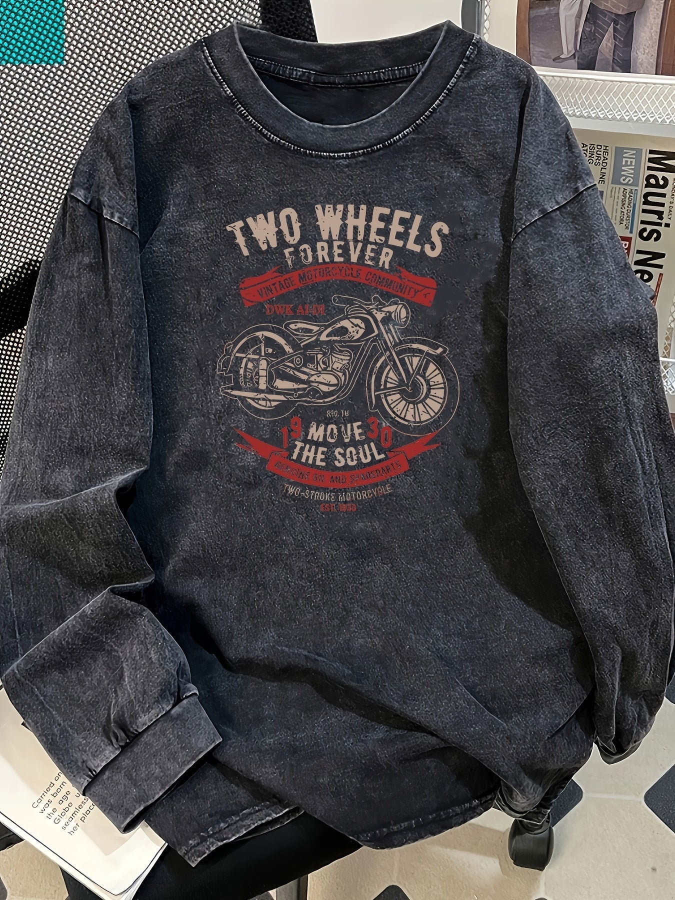 Unisex Langarmshirt mit Motorrad-Grafik, Vintage-Waschung, Dunkelgrau