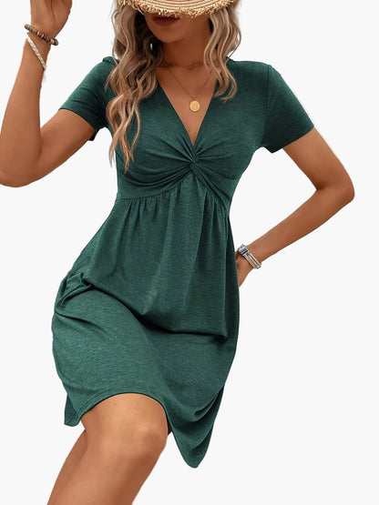 Robe d'été femme avec détail twist et décolleté en V – Style décontracté élégant