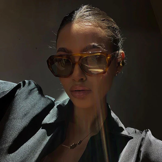 Dam Trendiga Oversize Solglasögon för Fashionistas – Statement-accessoar för vår och sommar