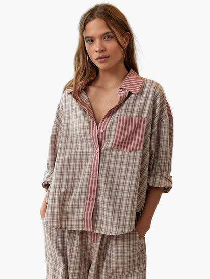 Damen Pyjama-Set im Oversize-Stil – Modernes Freizeit- und Nachtoutfit mit Karodetails
