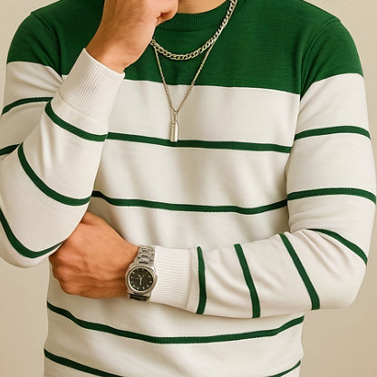 Stribet herrepullover med rund hals og farveblokdesign