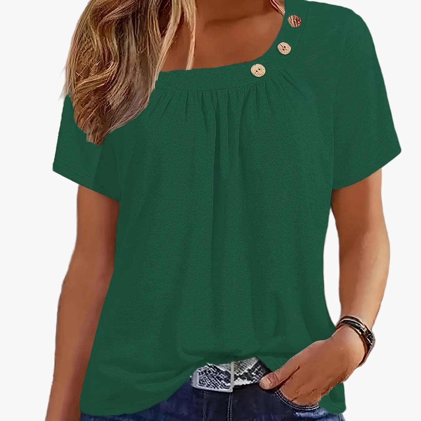 Damen Sommer-Shirt mit asymmetrischem Ausschnitt und Knopfdetail – Lässiges, modisches Freizeitoberteil