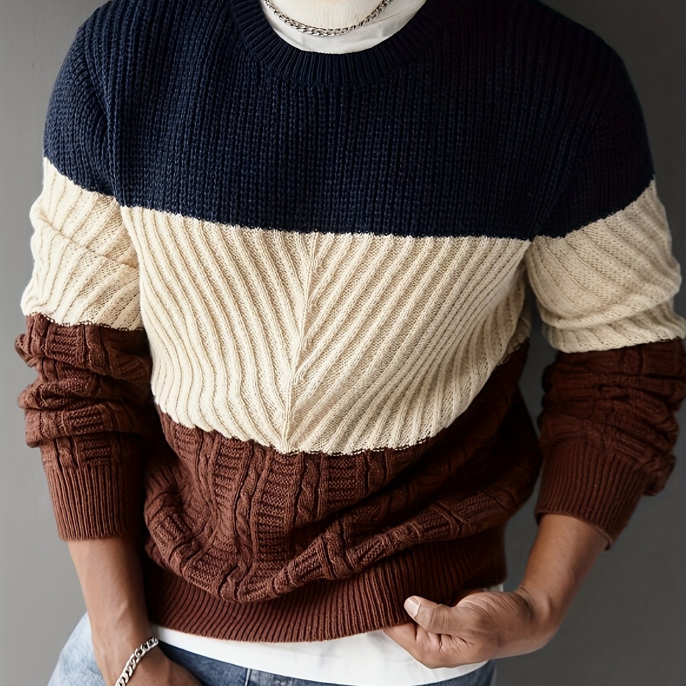 Maglione da uomo in maglia color block blu, beige e marrone, girocollo