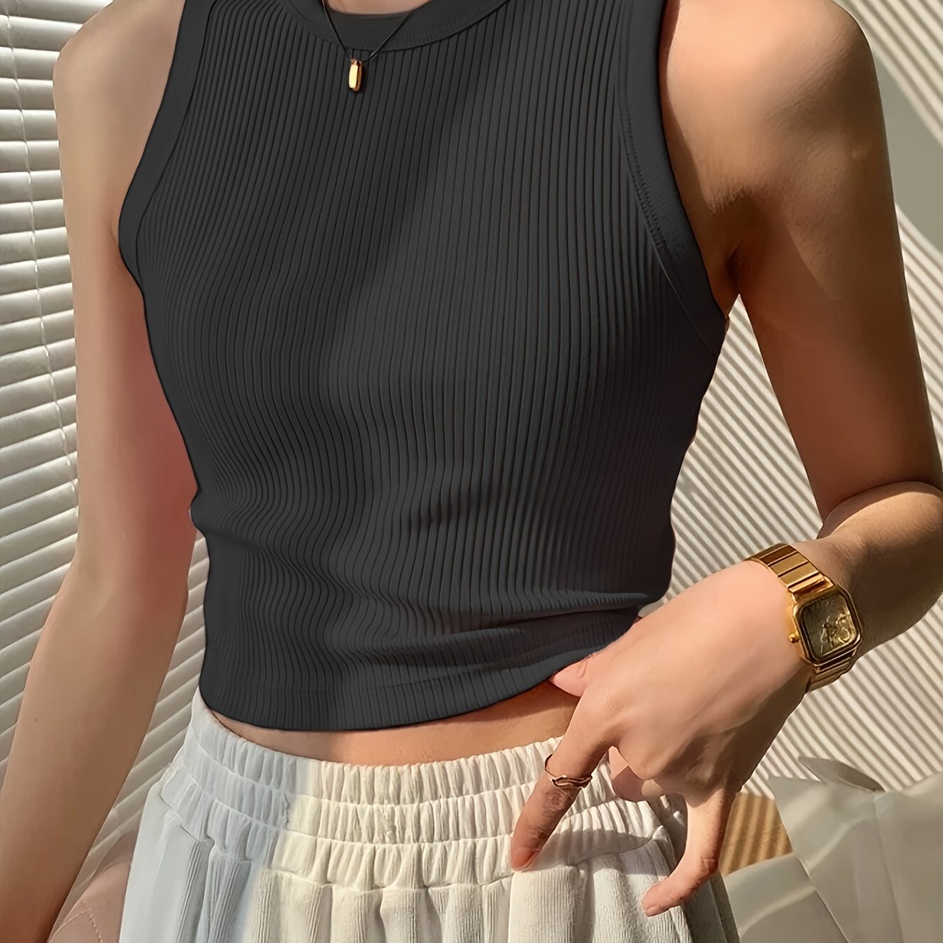 Top de tirantes acanalado de moda para mujer para el día a día y el tiempo libre – Look de elegancia deportiva