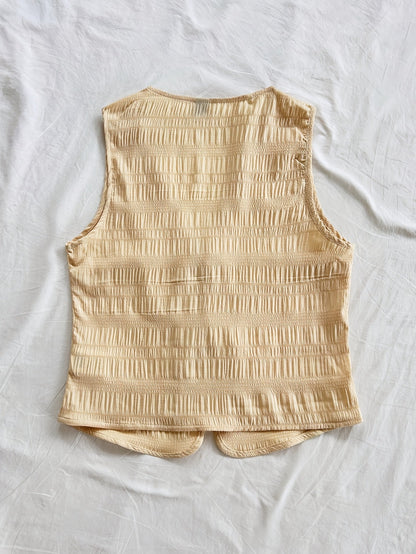 Dame ermeløs boho-vest med knytebånd og krinkeleffekt – Perfekt for fritid, strand og festivaler
