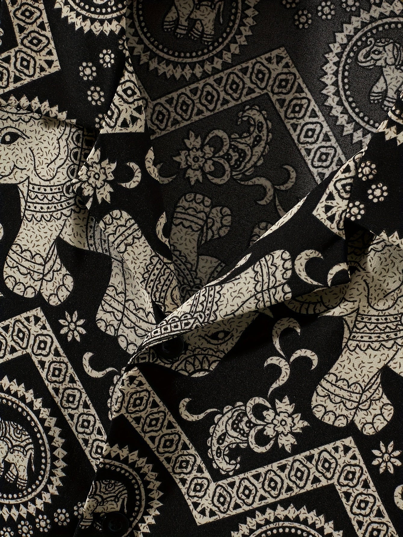Chemise de villégiature pour homme avec imprimé éléphants et mandalas, manches courtes, chemise décontractée moderne