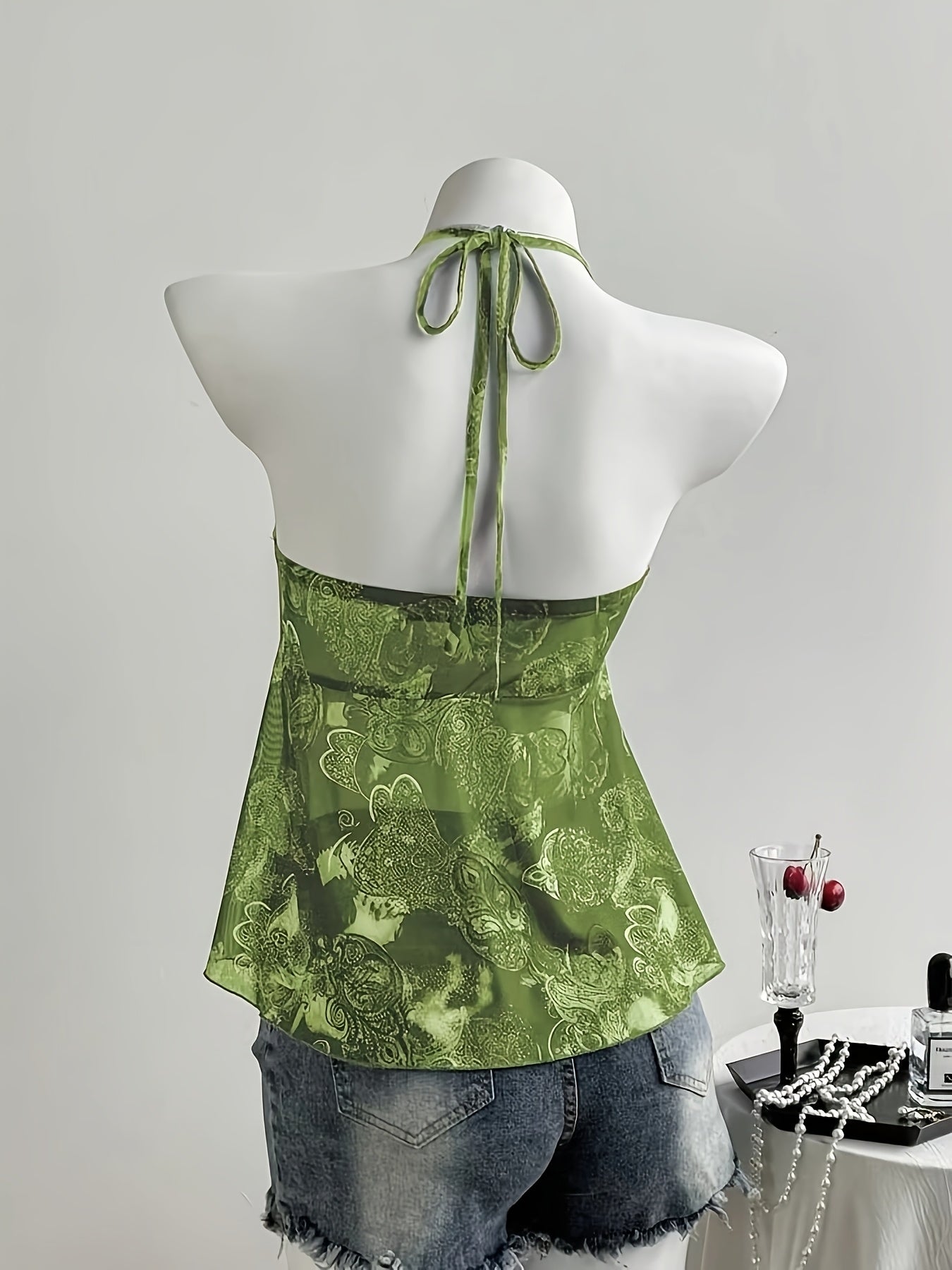 Dame halterneck volant top med hjerteprint – romantisk sommer peplum top til fritid og udgang