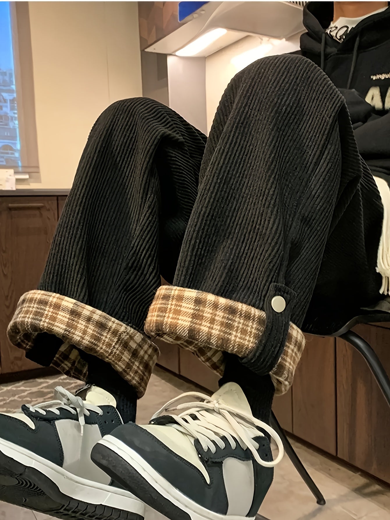 Kordhose Unisex Weites Bein Karo Krempelbund