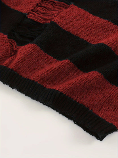 Kurzer Kapuzenpullover mit Streifen und langen Ärmeln