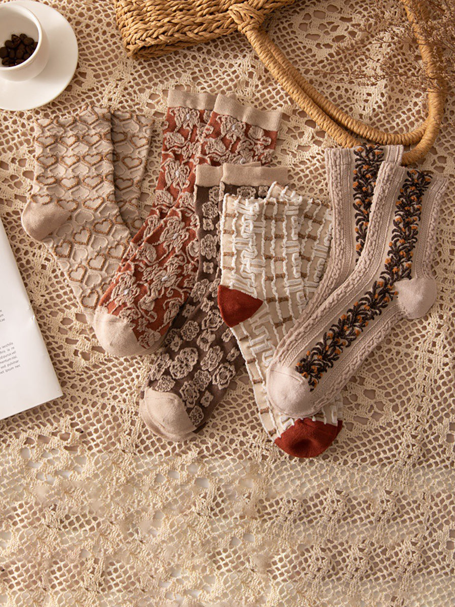 Damen Vintage Socken mit Blumenmuster – Modisches 5er-Set für Frühling & Herbst