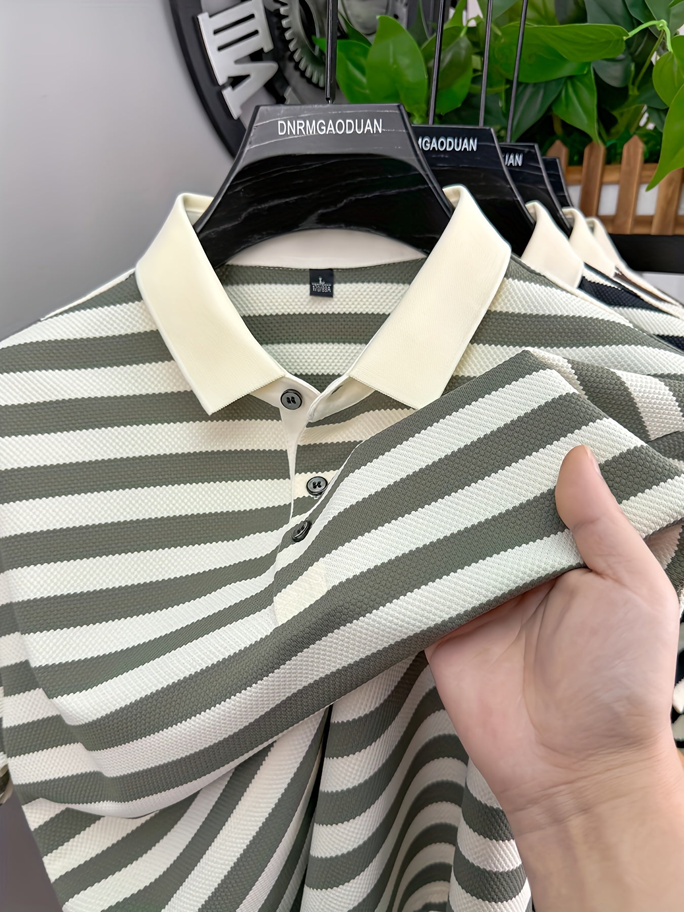 Męska koszulka polo z klasycznym wzorem w paski – krótki rękaw, elegancki styl casualowy