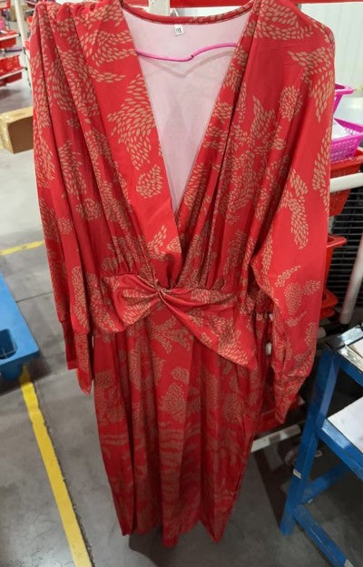 Dame elegant maxikjole med print – stilig kjole for kontor og spesielle anledninger