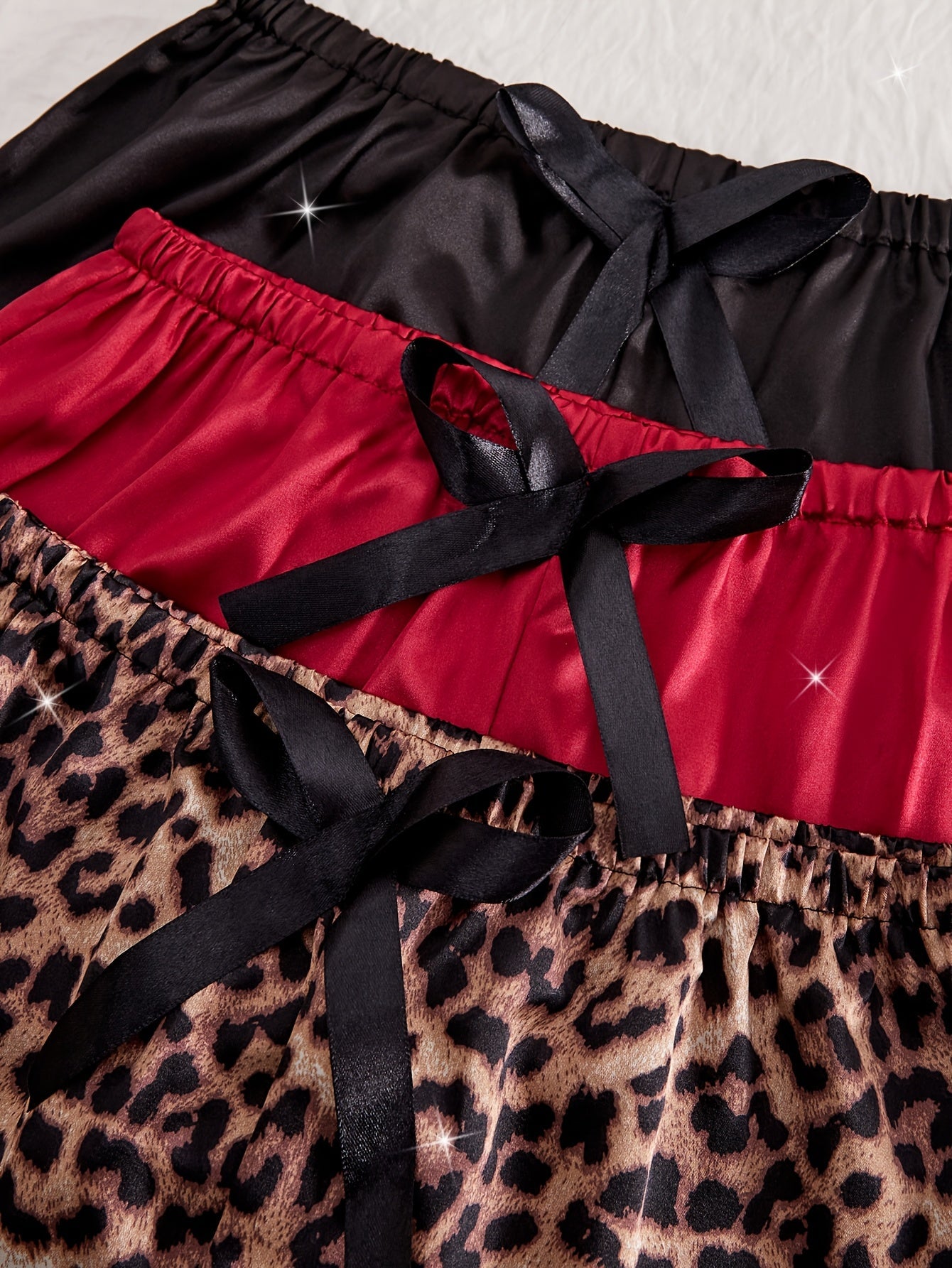 Damen Spitzen Pyjama Set – Eleganter Schlafanzug mit Shorts und Bralette, 3-teilig, Sexy Nachtwäsche