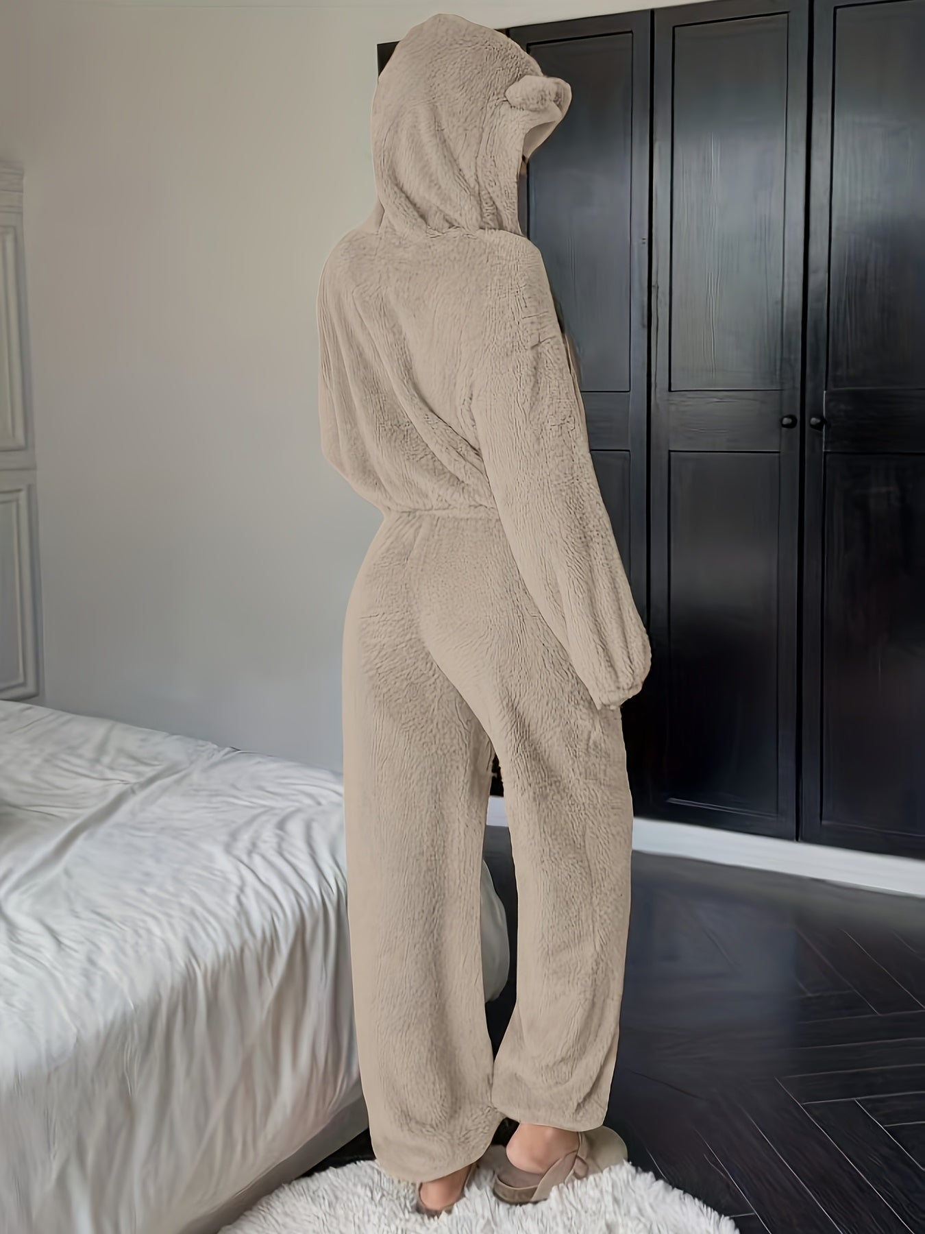 Damen Kuscheliger Fleece Pyjama Hausanzug mit Kapuze und Ohren