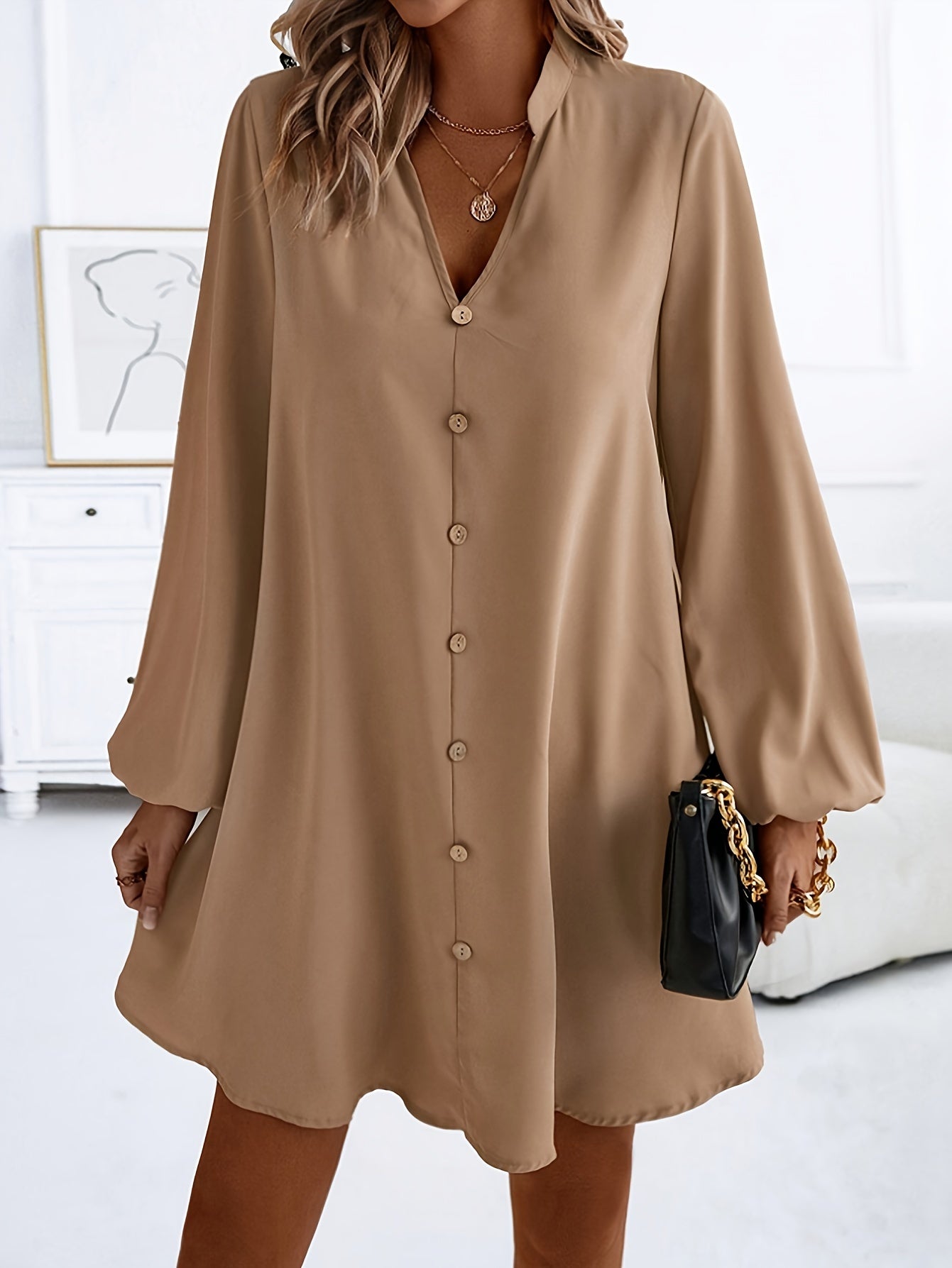 Damen Elegantes Freizeitkleid mit Knopfleiste und V-Ausschnitt – Lockerer Schnitt für Alltag und Büro
