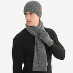 Stoere winterset met muts, sjaal en handschoenen