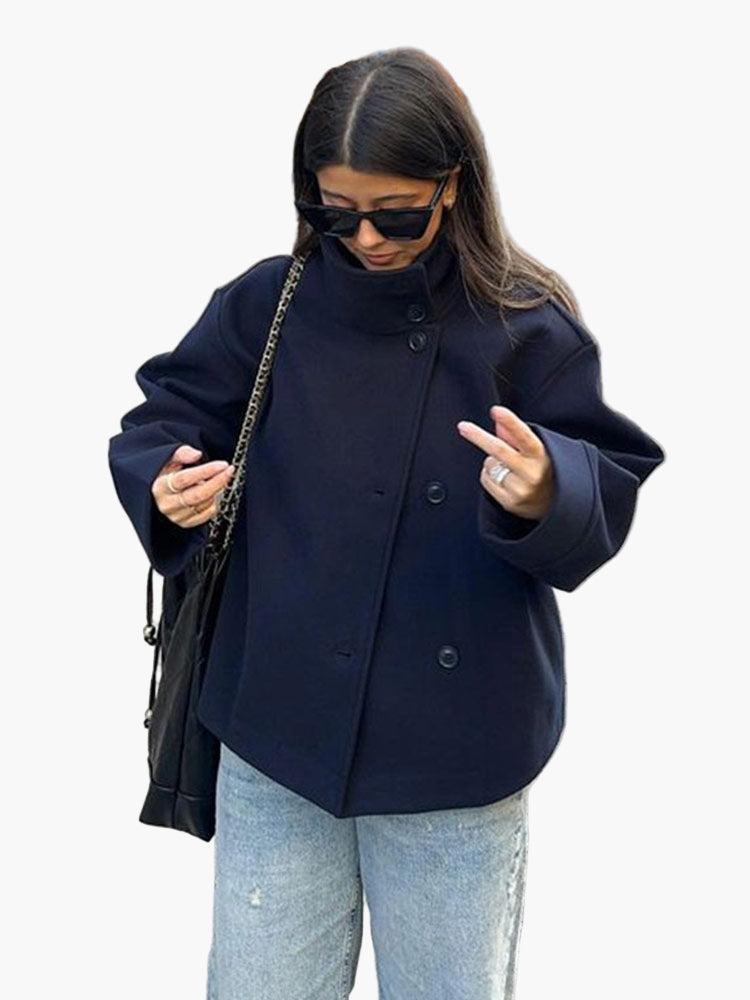 Giacca corta doppiopetto da donna per la mezza stagione – Look elegante da città per autunno e primavera